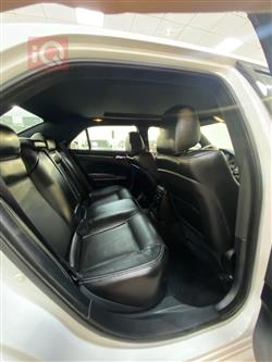 کرایسلەر 300